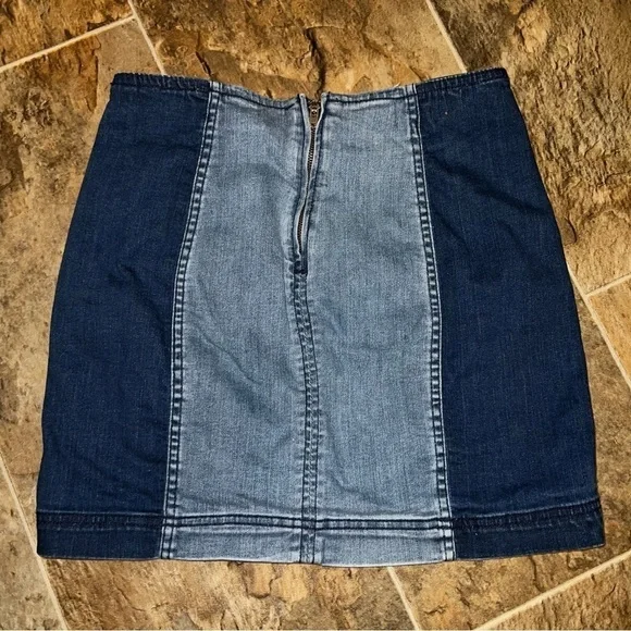 PacSun Blue Color Block Denim Mini Skirt Size 26 - Picture 4 of 5